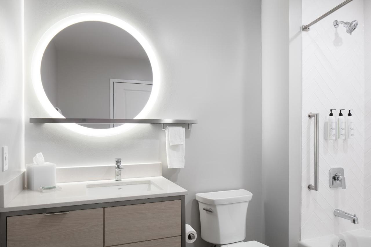 Towneplace Suites By Marriott أوشكوش المظهر الخارجي الصورة